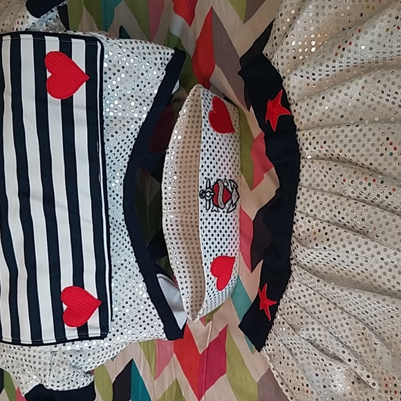 Foreplay  fantasies..red.white.blue..size ml - Picture 3 of 5